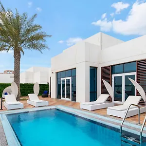 https://fam-living-palm-jumeriah-resort.dubaihotelsoffers.com